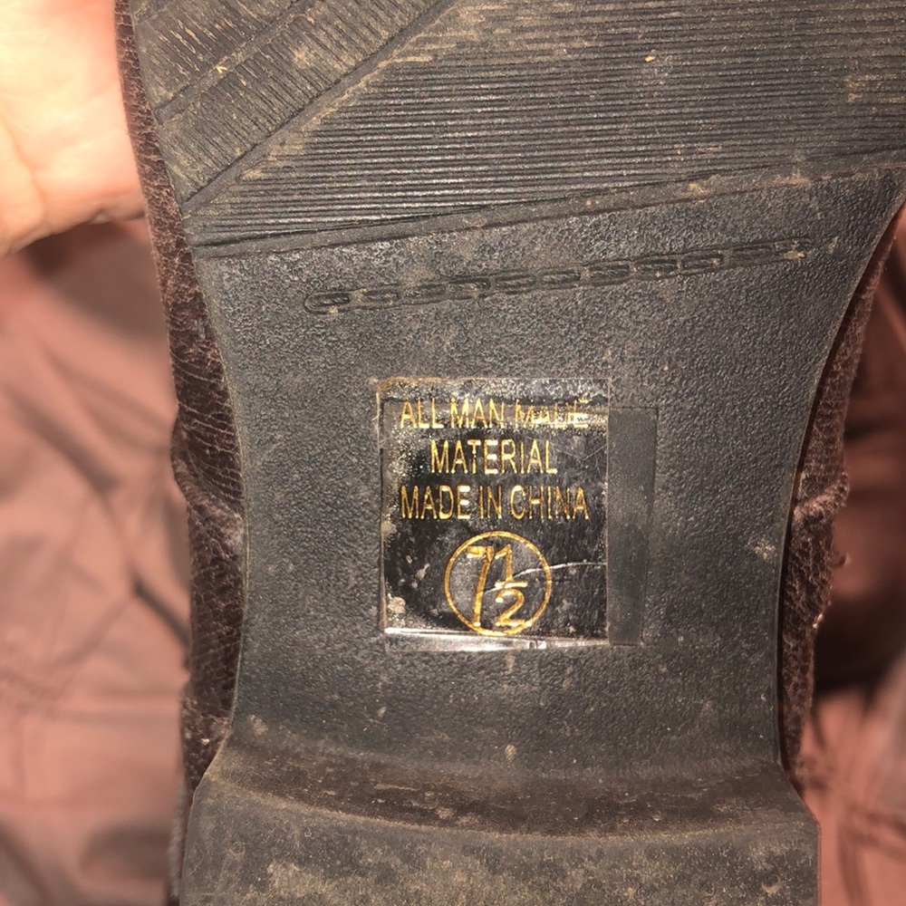 Booties - Picture 3 of 4